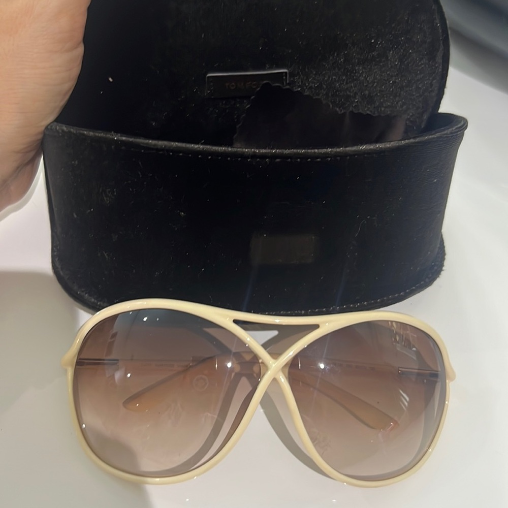 Authentic TOM FORD sunglasses
